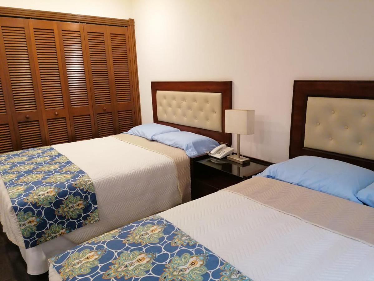Suites Casa Blanca Santa Cruz de La Sierra Exterior photo